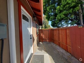Building Photo - 3025 Belfast Way