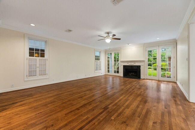 Building Photo - 3216 Rice Boulevard