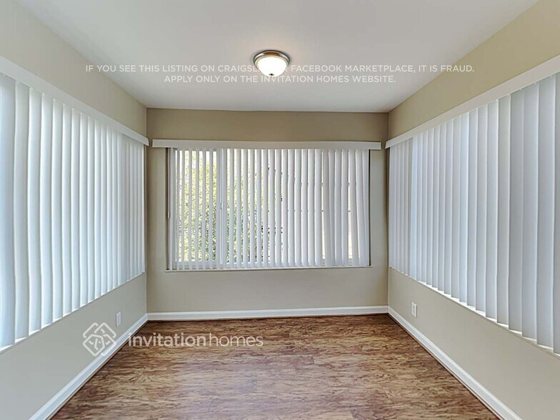 Building Photo - 604 Tule Goose Dr