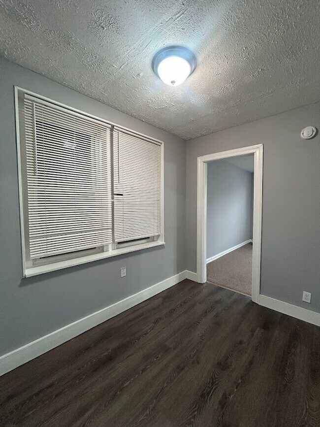 Building Photo - 45 S Miami Ave