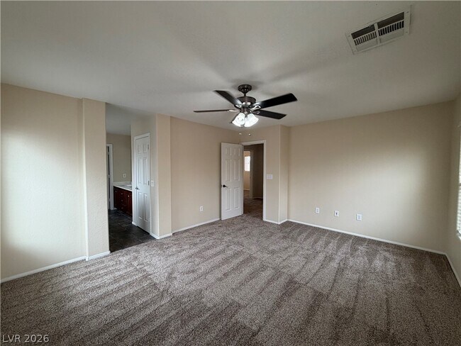 Building Photo - 2324 Cockatoo Dr