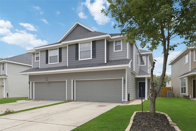 Building Photo - 8813 Elm Drake Ln