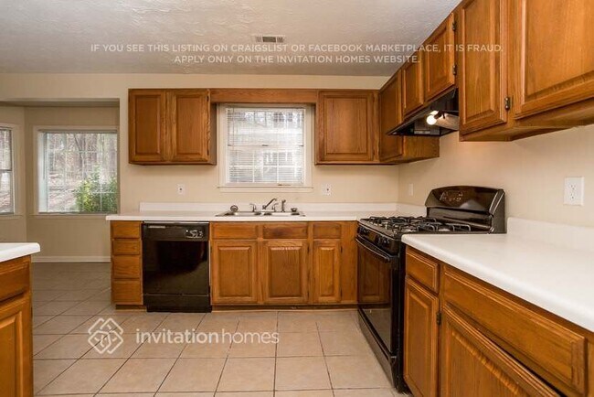 Building Photo - 845 Rambling Rose Ct NW