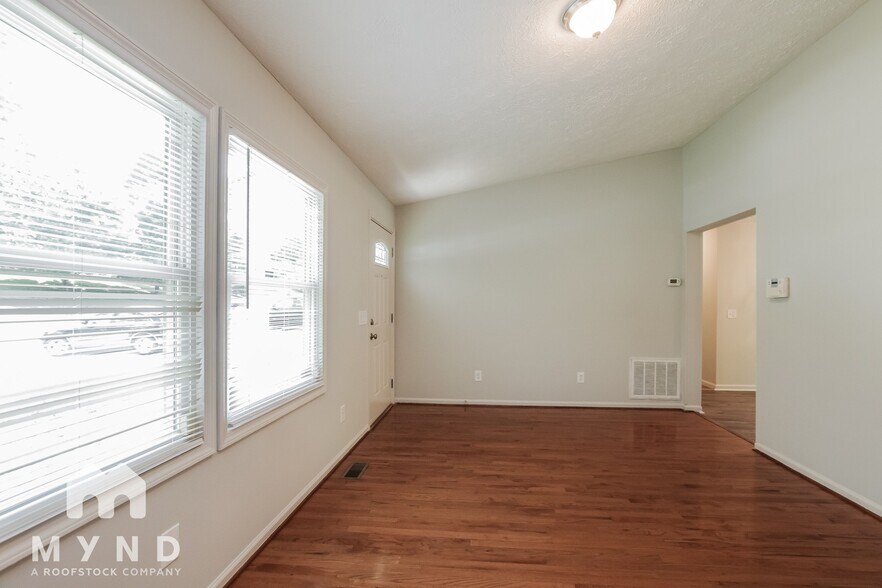 Building Photo - 7610 Denon Hills Dr