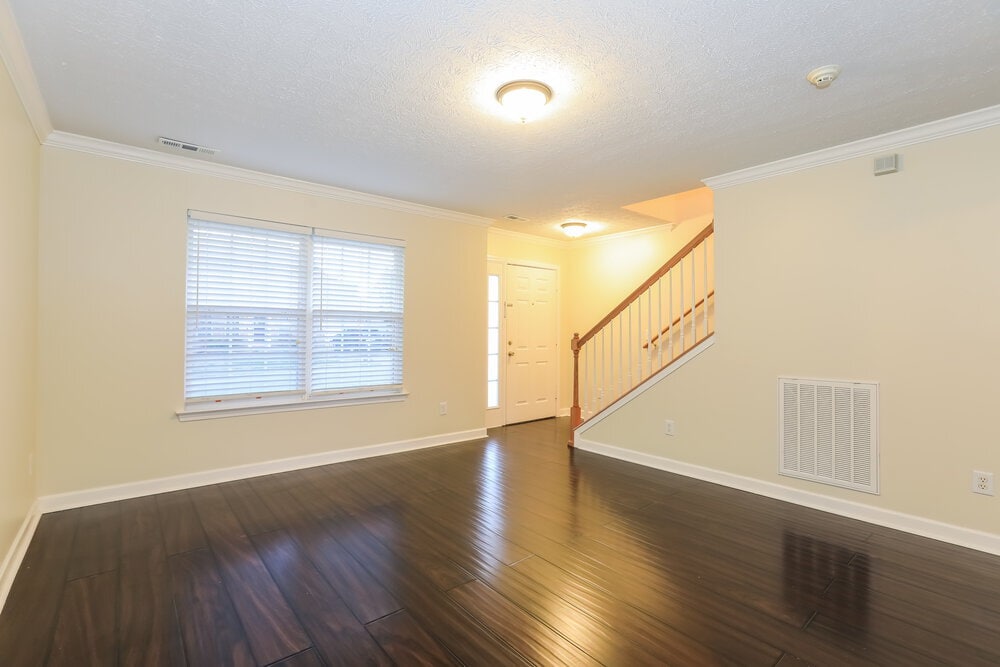 Building Photo - 124 Baker Springs Ln