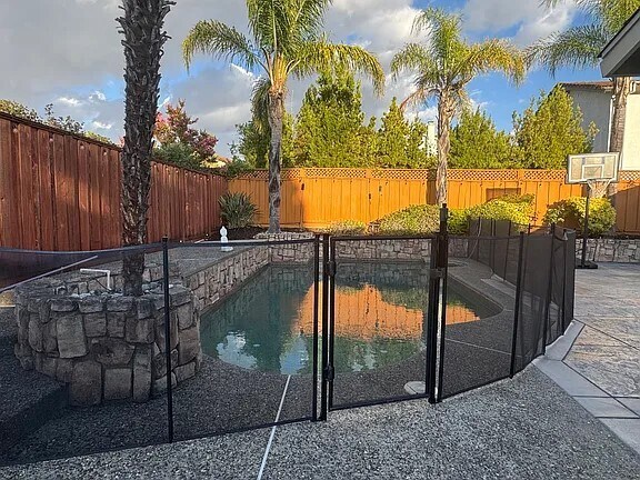 Building Photo - 504 Malbec Ct