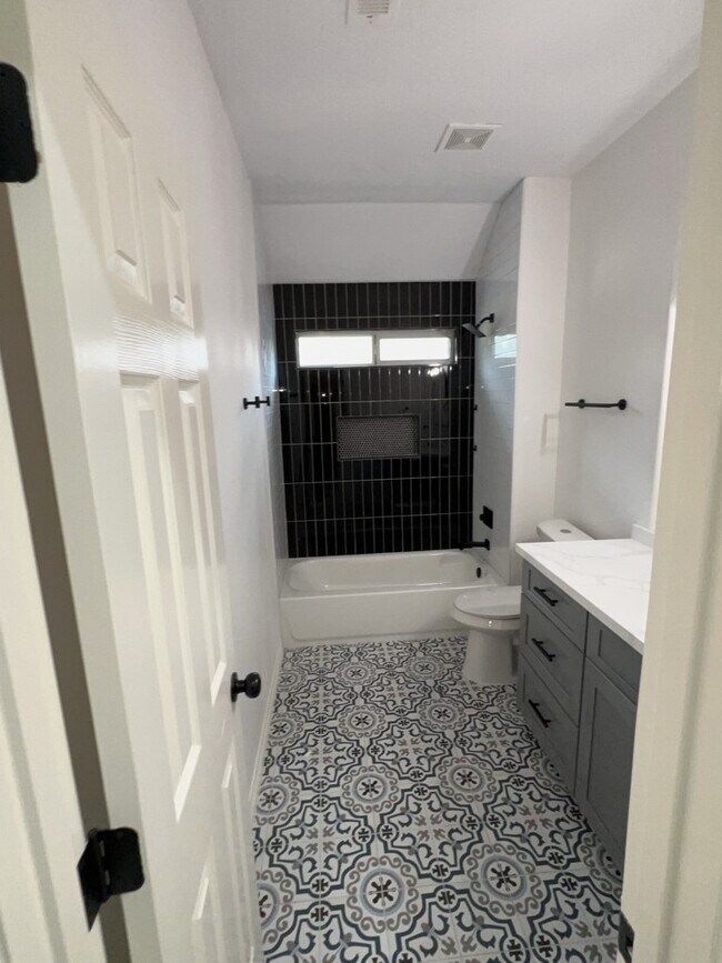 Building Photo - 16411 Jadestone Terrace Ln