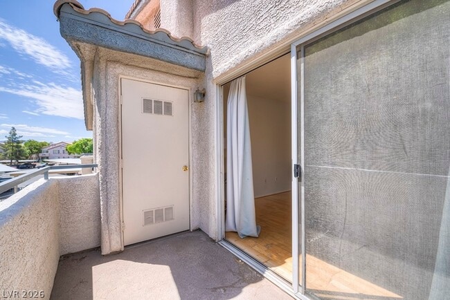 Building Photo - 3060 Casey Dr