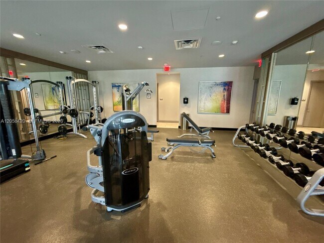 Building Photo - 5300 Paseo Blvd