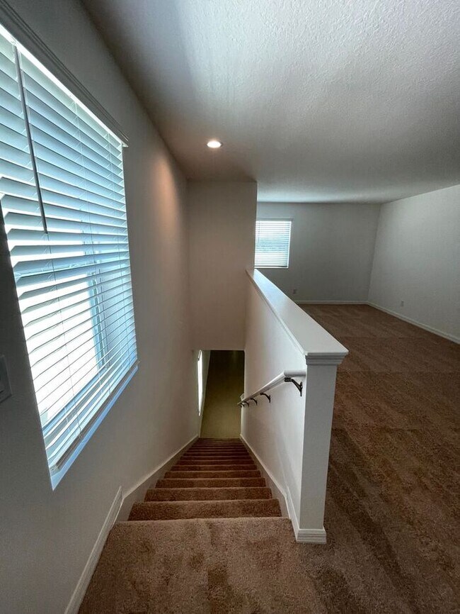 Building Photo - Williams Preserve-Brand New Home-846 Marcel Loop Davenport