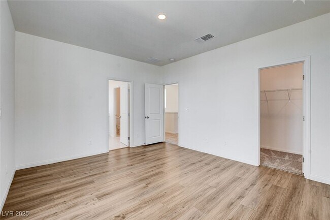 Building Photo - 1578 Crested Eagle St