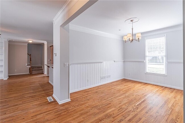 Building Photo - 7303 Rocking Chair Ln