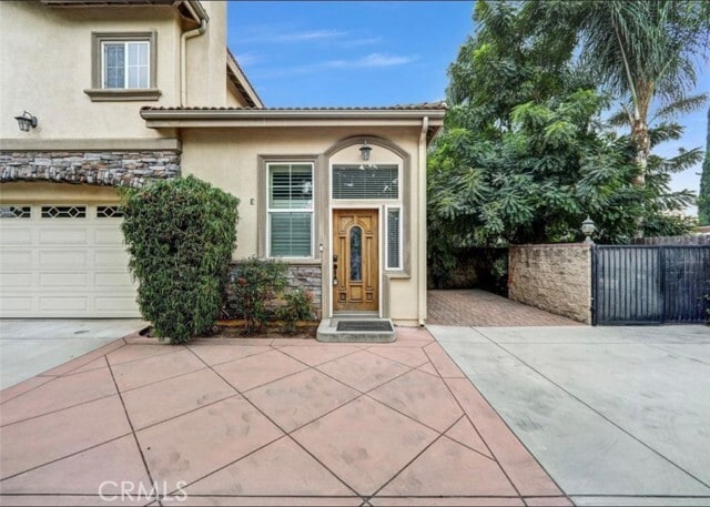 Building Photo - 5517 Welland Ave