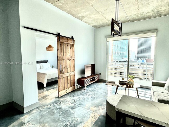 Building Photo - 234 NE 3rd St