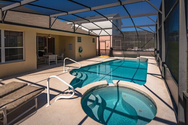 Building Photo - 2217 Wyndham Palms Way