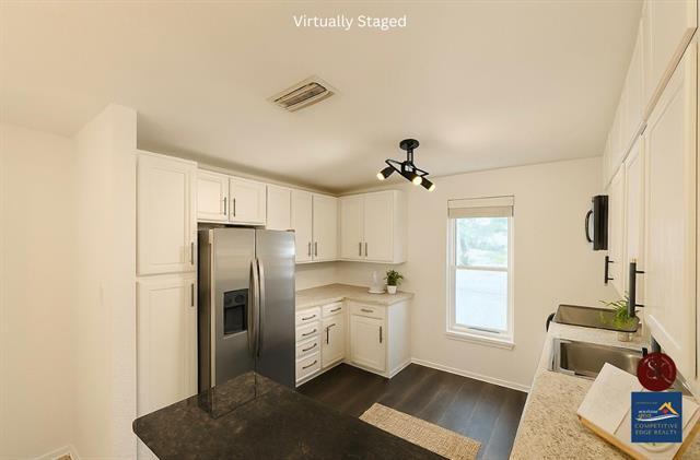 Building Photo - 1805 Bristol Cove