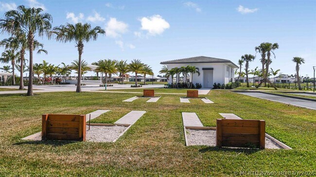 Building Photo - 5078 Lido Key Ln