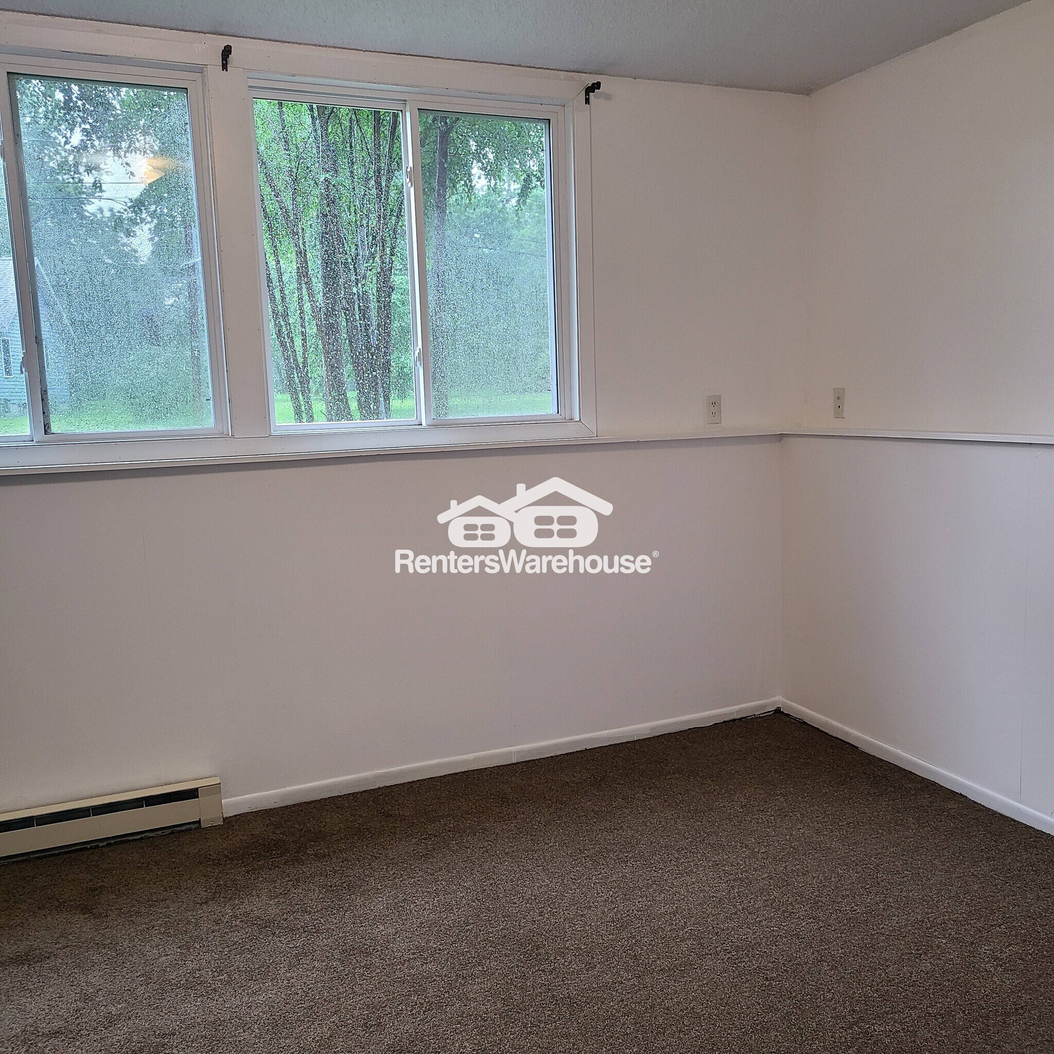 Building Photo - 3112 Park Dr