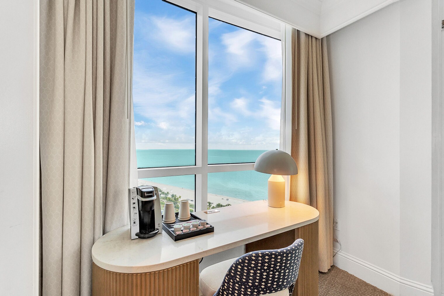 Building Photo - 4401 Collins Ave