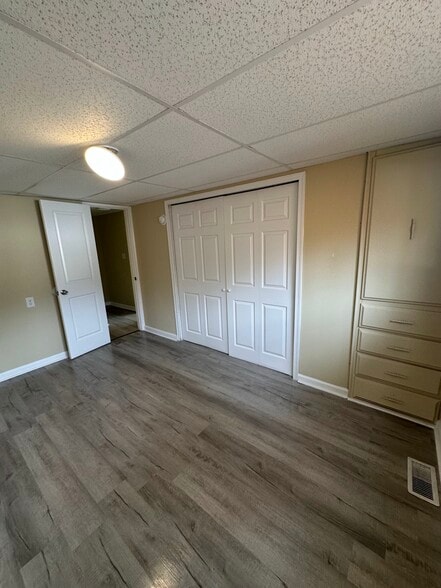 Building Photo - 74 Matthews Rd