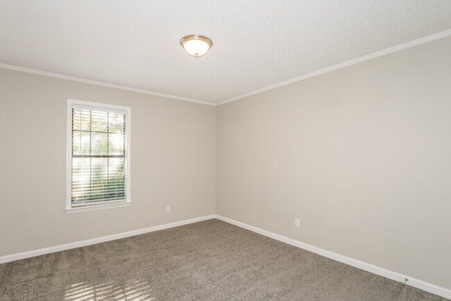 Building Photo - 2969 Forest Edge Dr