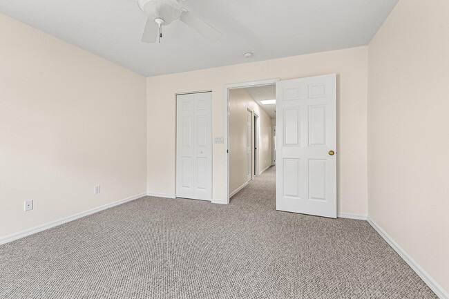 Building Photo - 277 Coastal Hill Dr