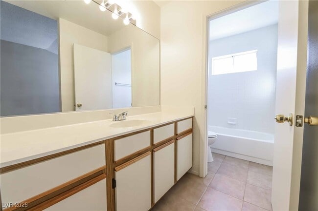 Building Photo - 512 SUTTERS MILL Rd