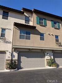 Building Photo - 207 Westpark Ct
