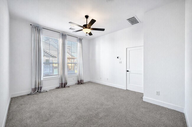 Building Photo - 18714 Colorado River Ln