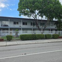 Building Photo - 375 E 4th Ave