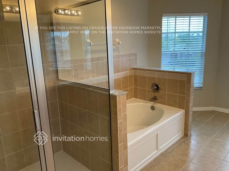 Building Photo - 1448 Lenton Rose Ct