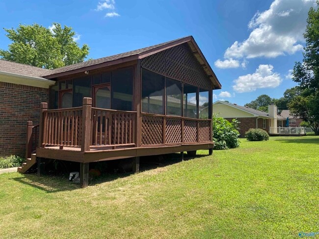 Building Photo - 114 Natalie Jane Dr