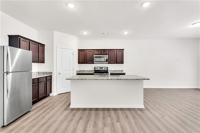 Building Photo - 4715 Bluffton Ct