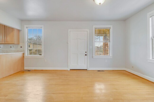Building Photo - Brookland Corner Lot