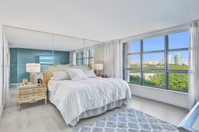 Building Photo - 3400 NE 192 St