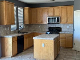 Building Photo - 9401 Vintner Cir