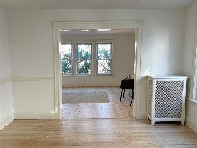 Building Photo - 86 Fairmont St