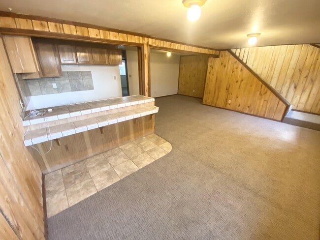 Building Photo - 648 N 1050 W