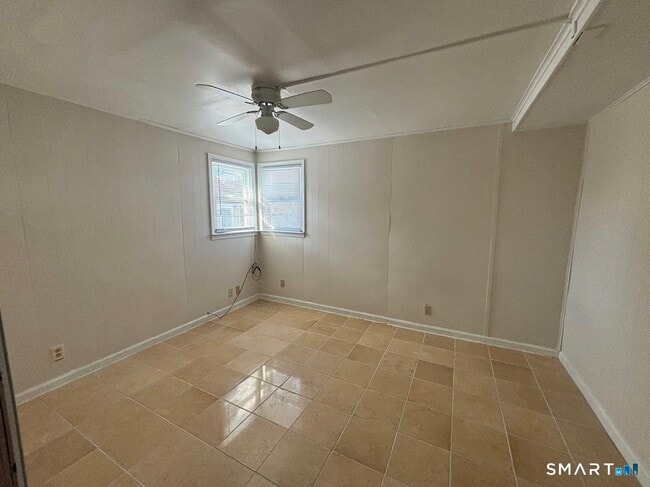 Building Photo - 34 Seaver Cir