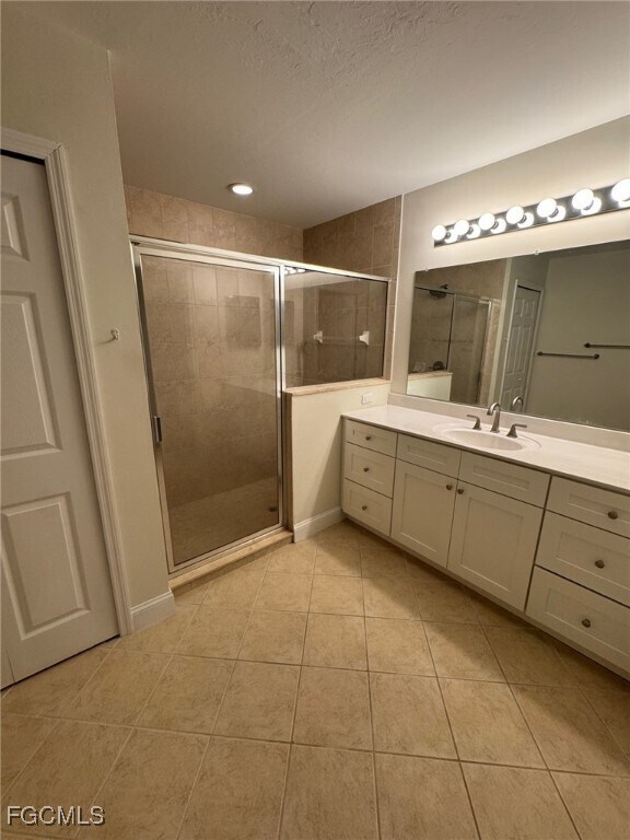 Building Photo - 11001 Gulf Reflections Drive