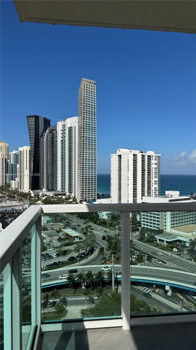 Building Photo - 150 Sunny Isles Blvd