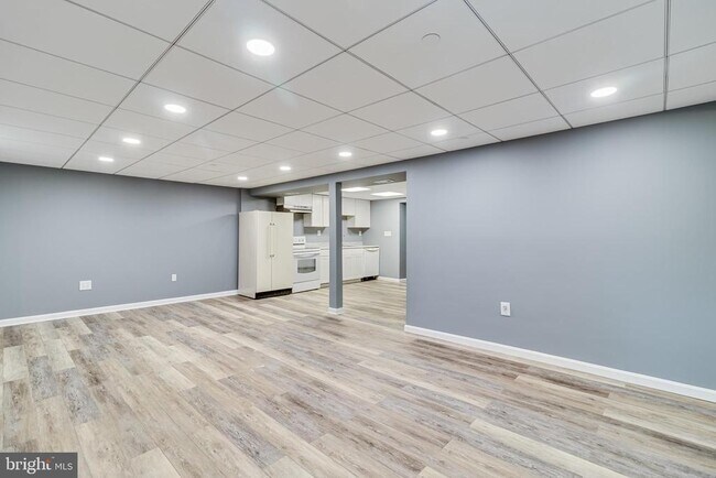 Building Photo - 8325 ABC Farm Pl