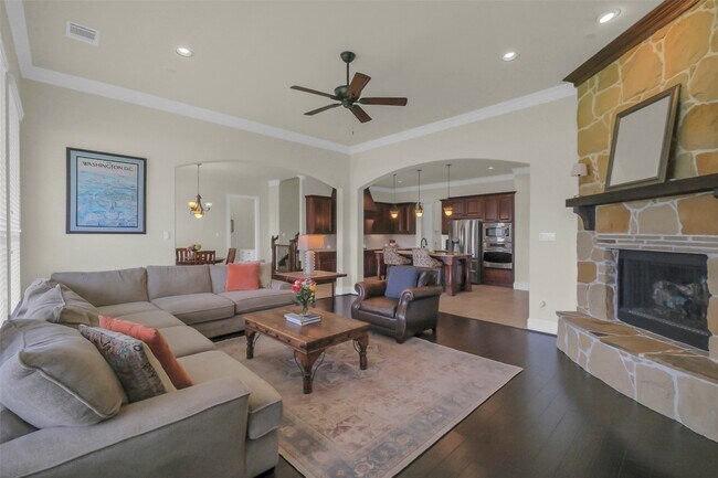 Building Photo - 2810 Red Maple Dr