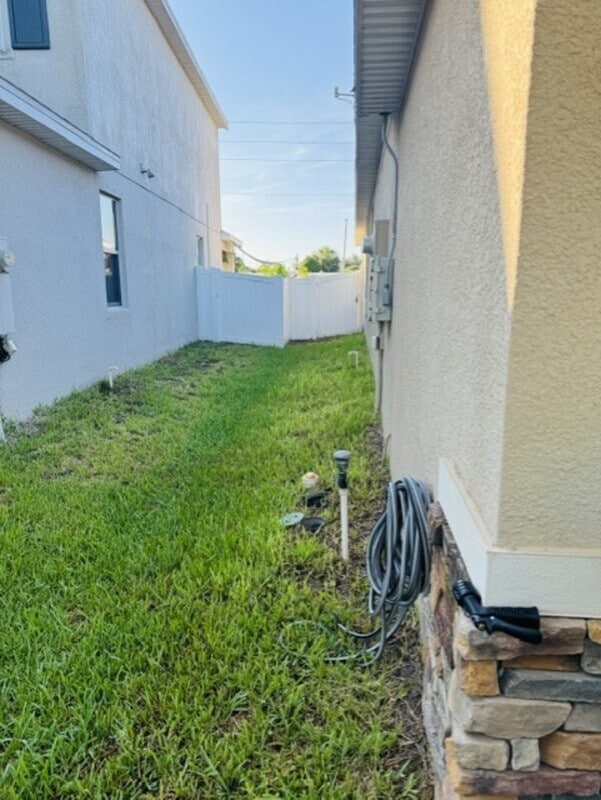 Building Photo - 8222 Willow Beach Dr