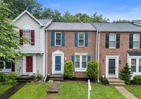 Building Photo - Well Kept Home in Private Court in Abingdon!