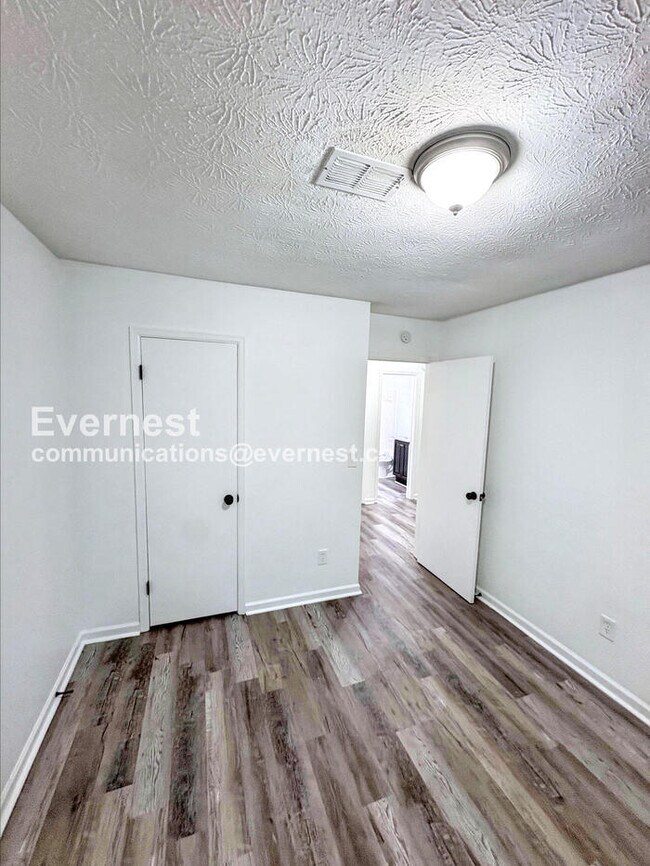 Building Photo - 6157 St Christophers Ct