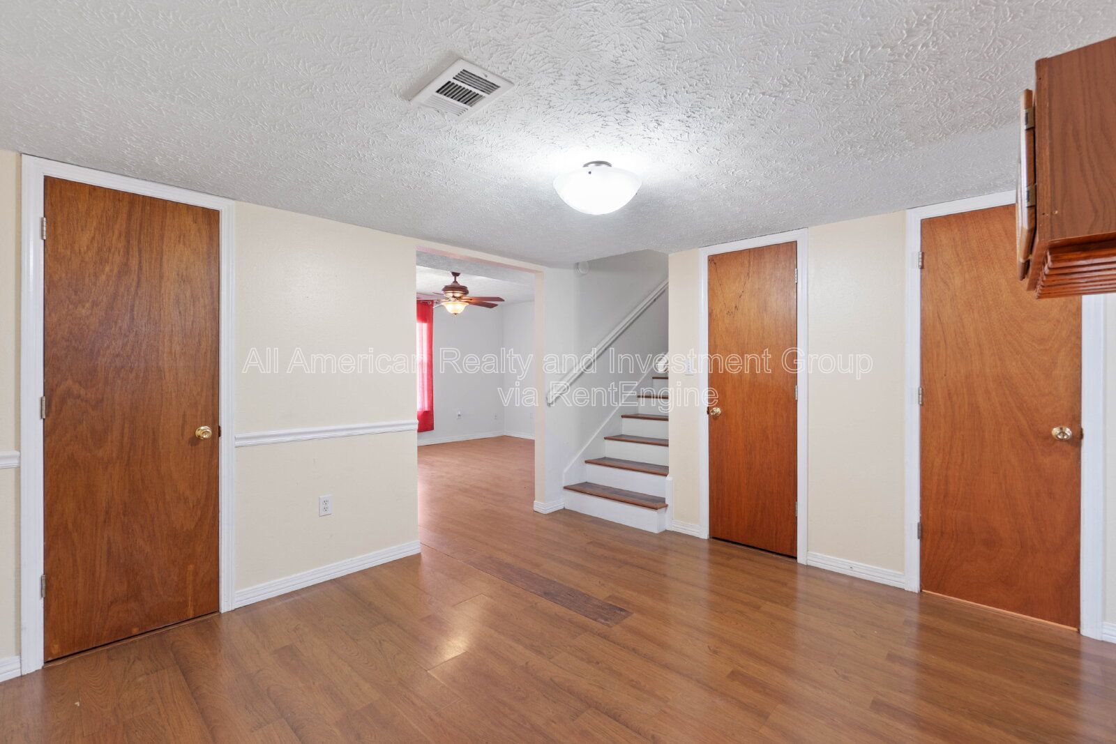 Building Photo - 1815 Pointed Leaf Ln