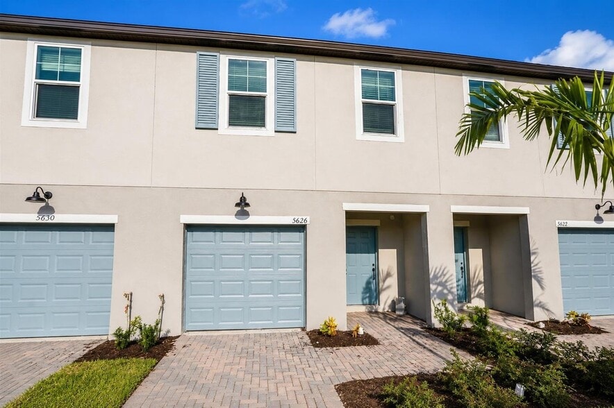 Building Photo - 5626 Tripoli Dr