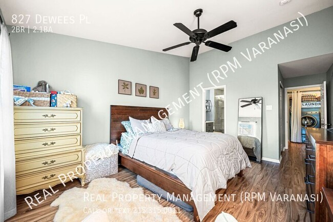 Building Photo - 827 Dewees Pl