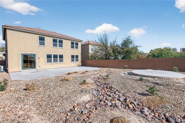 Building Photo - 2313 Scissortail Ct